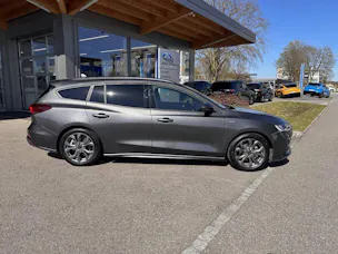 Ford Focus Kombi 1.0i EcoB 155 ST-Line
