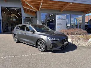 Ford Focus Kombi 1.0i EcoB 155 ST-Line