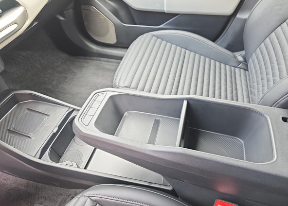 Vehicle image 15 Vehicle image 15