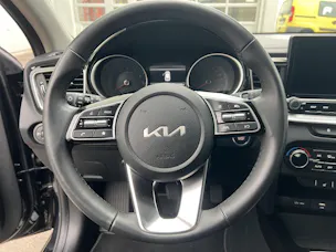 Kia Ceed SW 1.5 T-GDi MHEV Power