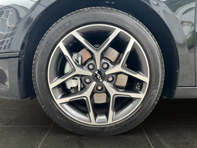 Kia Ceed SW 1.5 T-GDi MHEV Power