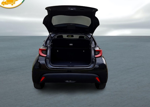 Vehicle image 4 Vehicle image 4