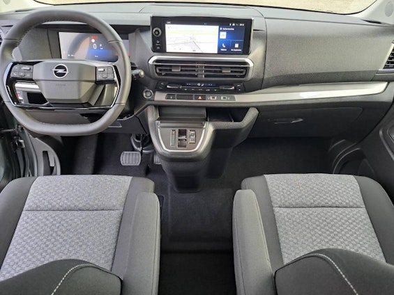 Vehicle image 13 Vehicle image 13