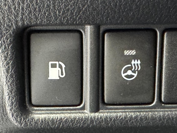 Vehicle image 14 Vehicle image 14