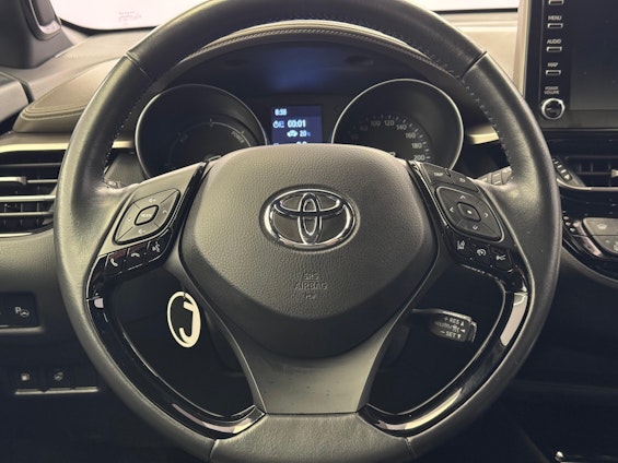 Vehicle image 12 Vehicle image 12