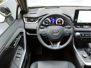 image du véhicule TOYOTA RAV4 2.5 Plug-In-Hybrid Platinum