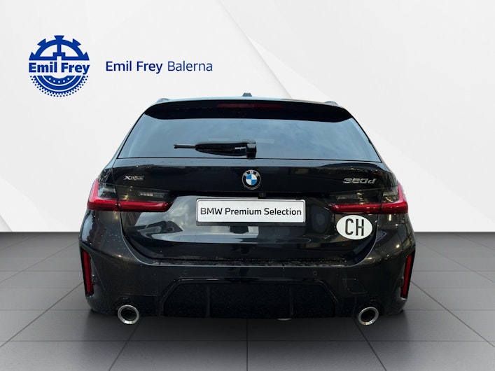 Vehicle image BMW 3 SERIES