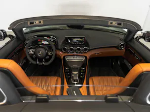 Mercedes-Benz AMG GT Roadster