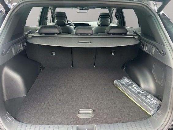 Vehicle image 8 Vehicle image 8