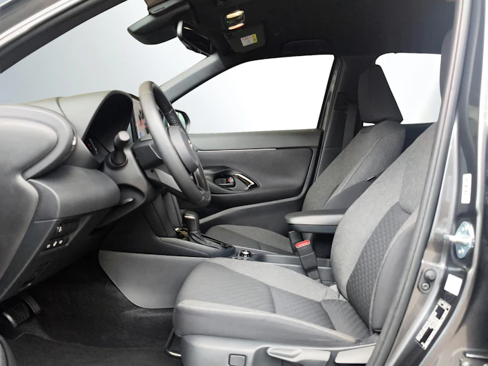 Fahrzeugbild TOYOTA YARIS CROSS