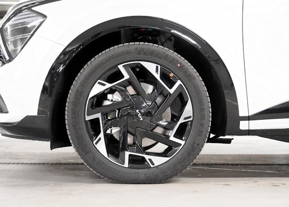 Vehicle image 14 Vehicle image 14