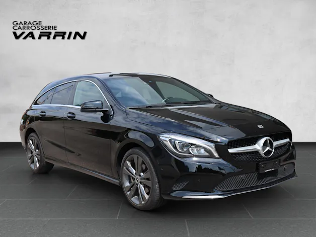 Mercedes-Benz CLA 180 Urban Shooting Brake
