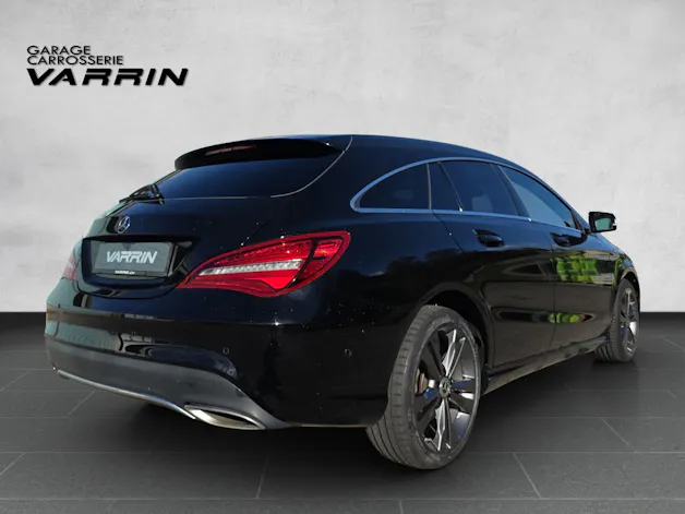 Mercedes-Benz CLA 180 Urban Shooting Brake