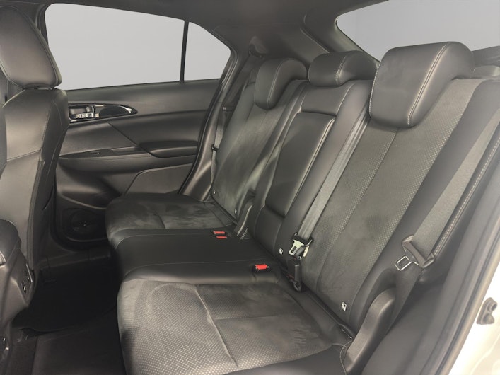 Vehicle image MITSUBISHI ECLIPSE CROSS