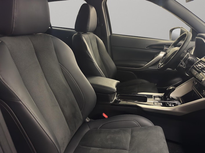 Vehicle image MITSUBISHI ECLIPSE CROSS