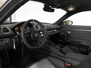 Porsche 718 Cayman 4.0 GT4 RS PDK