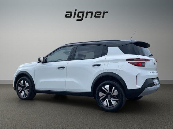 Vehicle image 2 Vehicle image 2