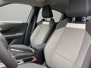 Opel Frontera 1.2 T HEV 145 GS