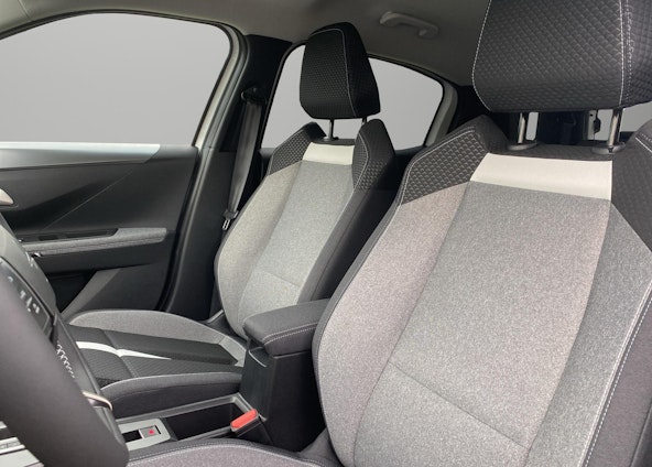 Vehicle image 3 Vehicle image 3