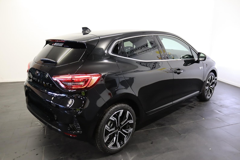 Vehicle image MITSUBISHI COLT