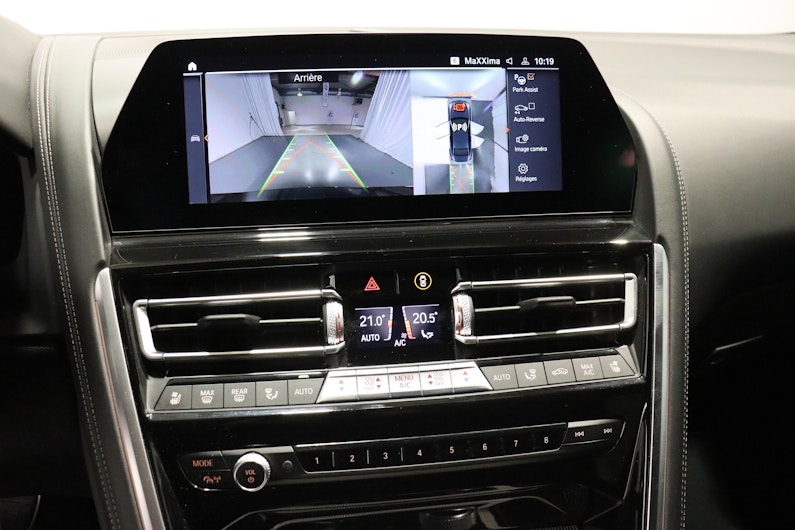 Vehicle image BMW 8 SERIES