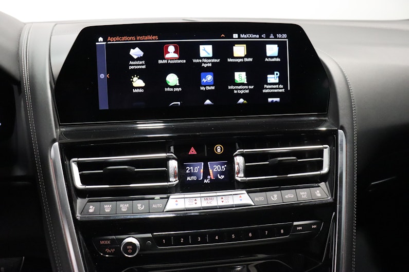 Vehicle image BMW 8 SERIES