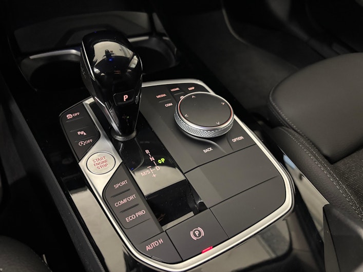 Vehicle image BMW 1 SERIES