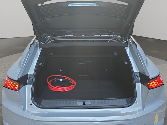 Vehicle image DS AUTOMOBILES 104