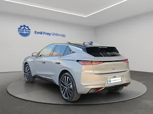 DS Automobiles No4 E-Tense Étoile Alcantara