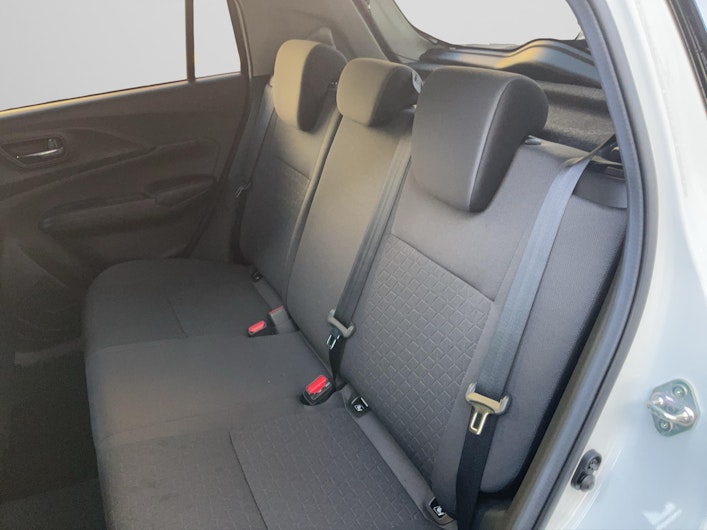 Vehicle image SUZUKI SWIFT