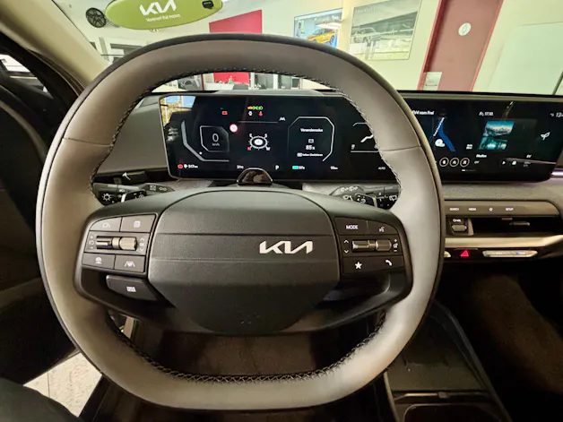 Kia EV4 81 kWh Earth+