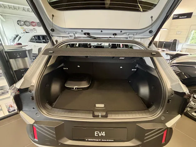 Kia EV4 81 kWh Earth+