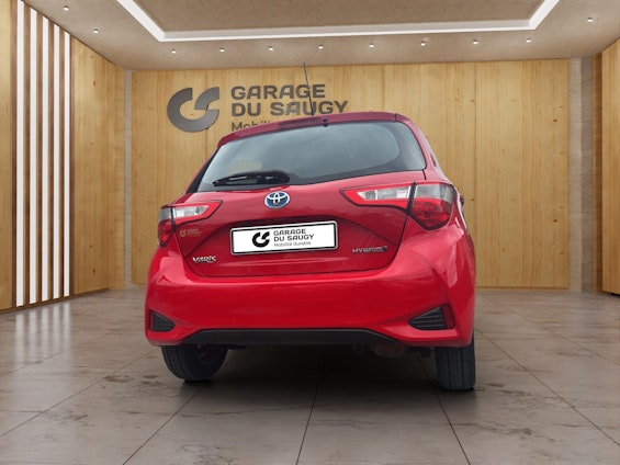 Vehicle image 4 Vehicle image 4