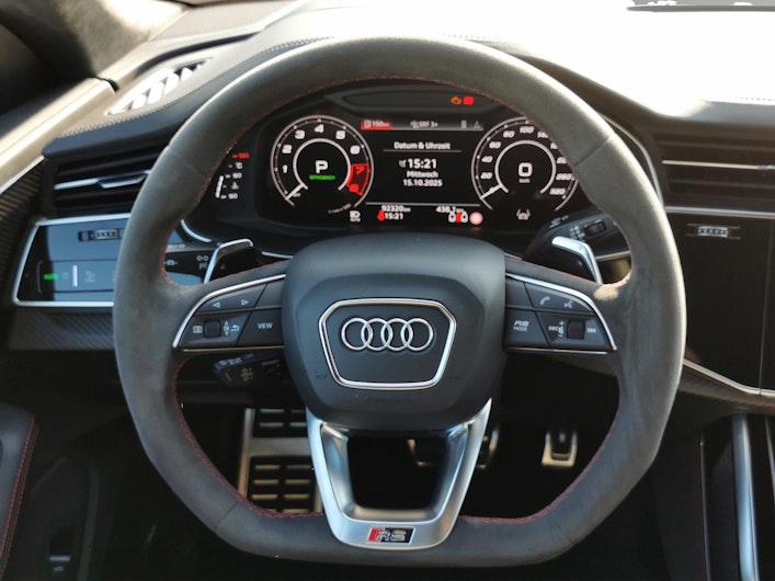 Vehicle image AUDI RSQ8
