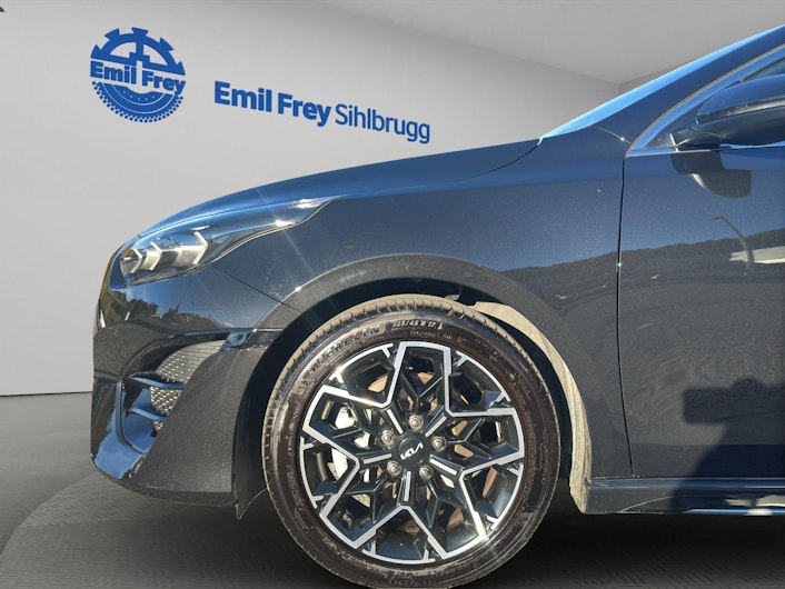 Vehicle image KIA CEED