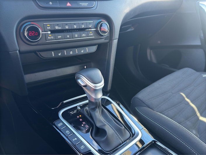 Vehicle image KIA CEED