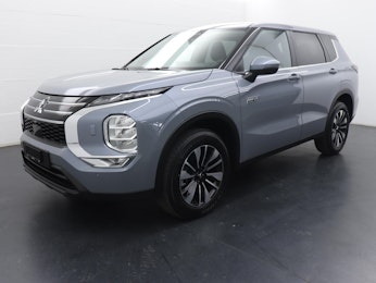 Vehicle image MITSUBISHI Outlander 2.4 PHEV Invite 4x4