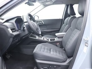 Vehicle image MITSUBISHI Outlander 2.4 PHEV Invite 4x4