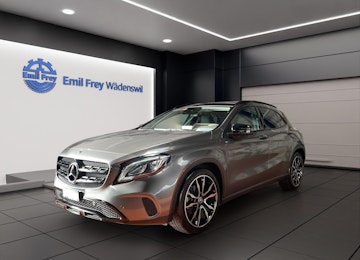 Vehicle image MERCEDES-BENZ GLA 200 Urban Vehicle image MERCEDES-BENZ GLA 200 Urban