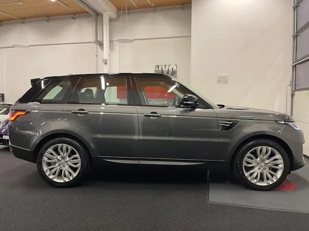Land Rover Range Rover Sport 3.0 TDV6 SE