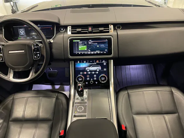 Land Rover Range Rover Sport 3.0 TDV6 SE