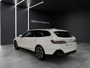 BMW 520d xDrive Touring/Attraktiven Leasingzinssatz ab 1,9 % bei Abschluss einer BMW Fahrzeugversicherung.