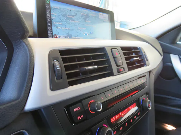 BMW 320i Touring