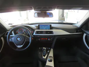 BMW 320i Touring