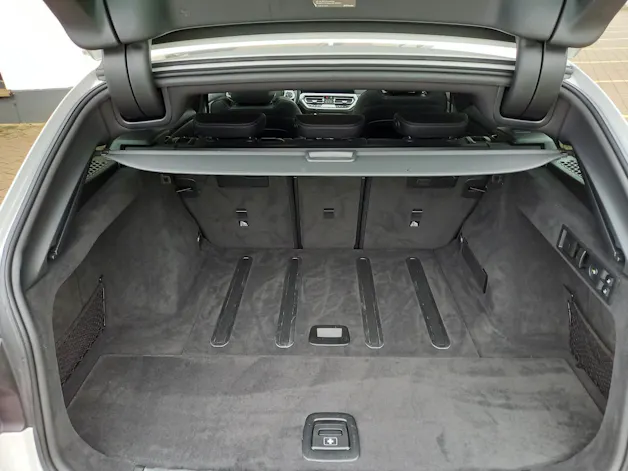 BMW 330d xDrive SAG Touring