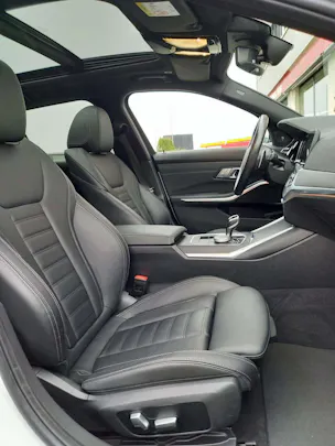BMW 330d xDrive SAG Touring