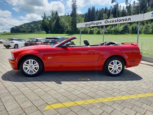 Ford USA Mustang Cabrio 4.6 V8 Premium