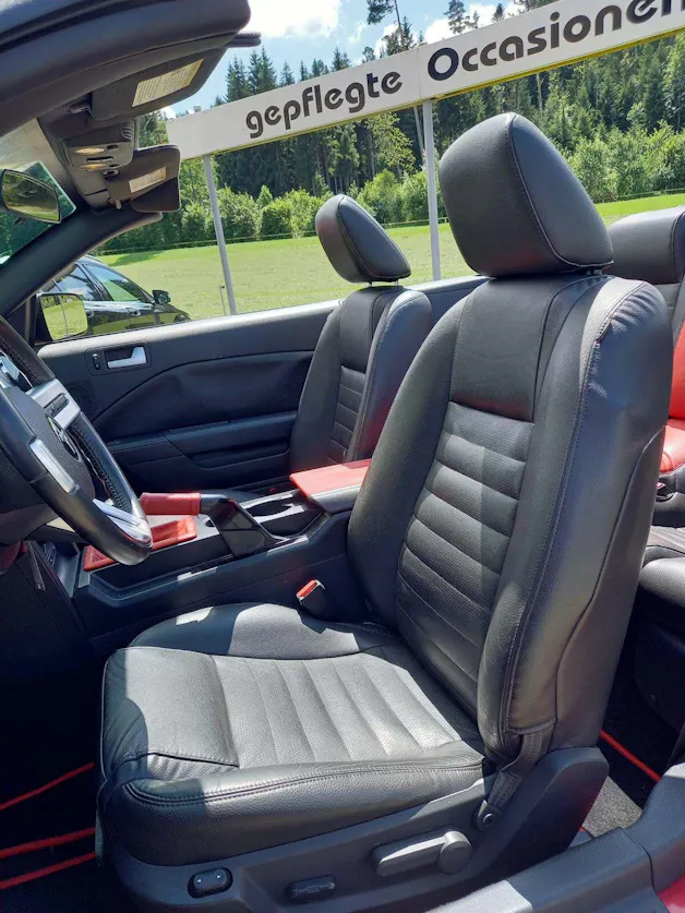 Ford USA Mustang Cabrio 4.6 V8 Premium