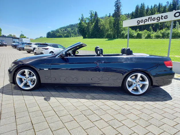 BMW 335i Cabriolet