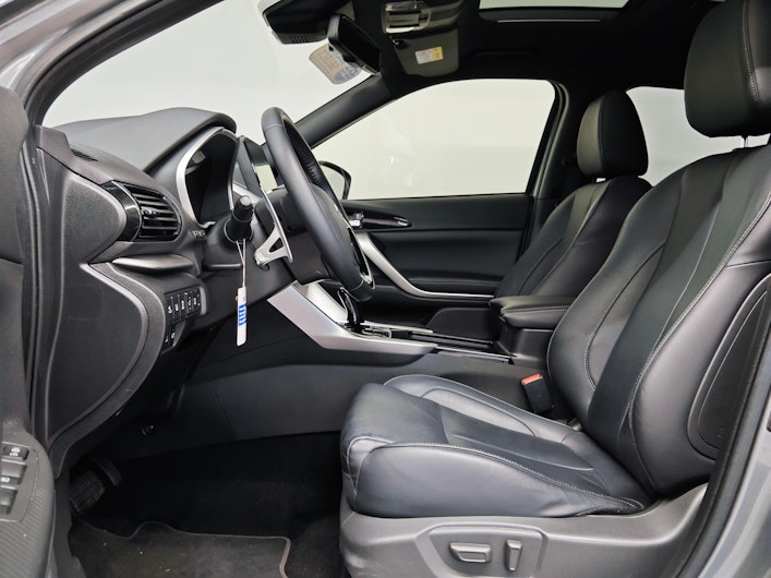 Vehicle image MITSUBISHI ECLIPSE CROSS